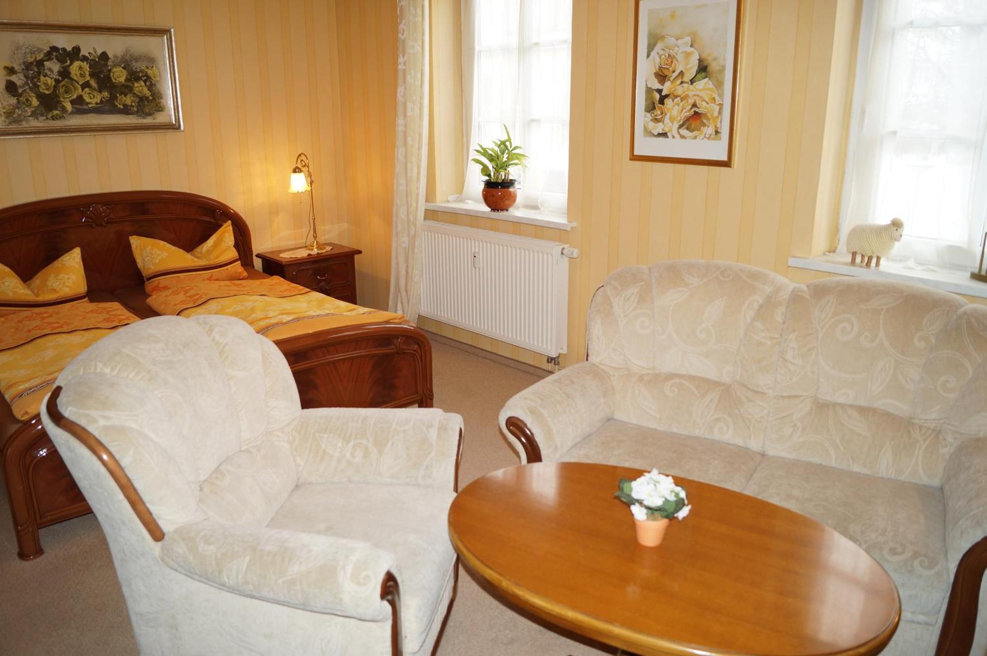 Pension Wegerich แอร์ฟวร์ท ภายนอก รูปภาพ