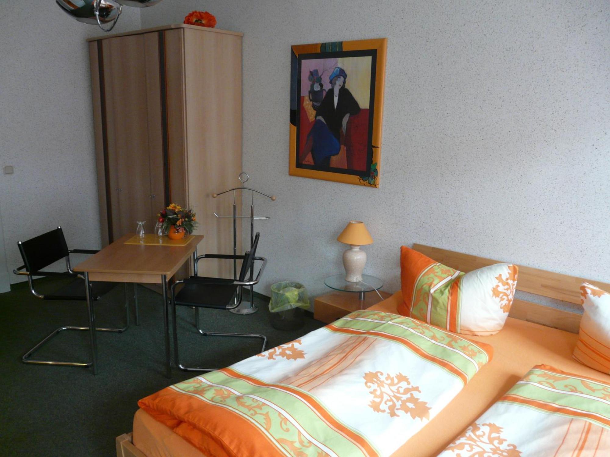 Pension Wegerich แอร์ฟวร์ท ภายนอก รูปภาพ