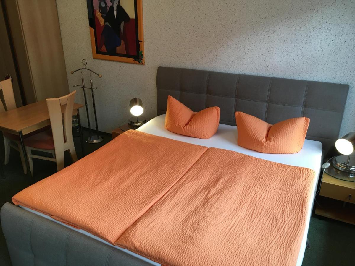 Pension Wegerich แอร์ฟวร์ท ภายนอก รูปภาพ